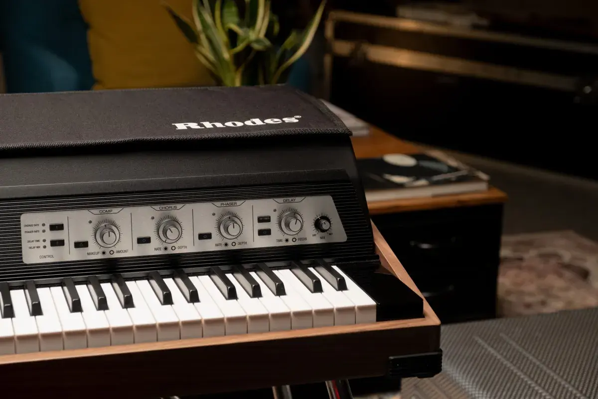 Rhodes Non-Slip Hood Mat cases and cover